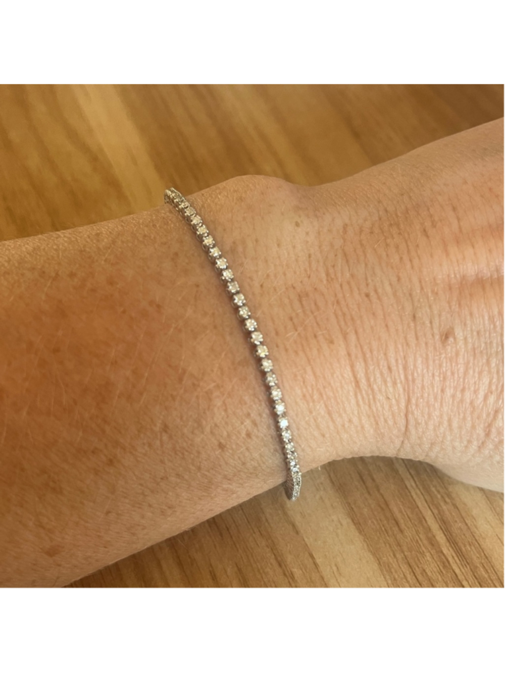 14k White Gold with Diamonds Tennis Bracelet